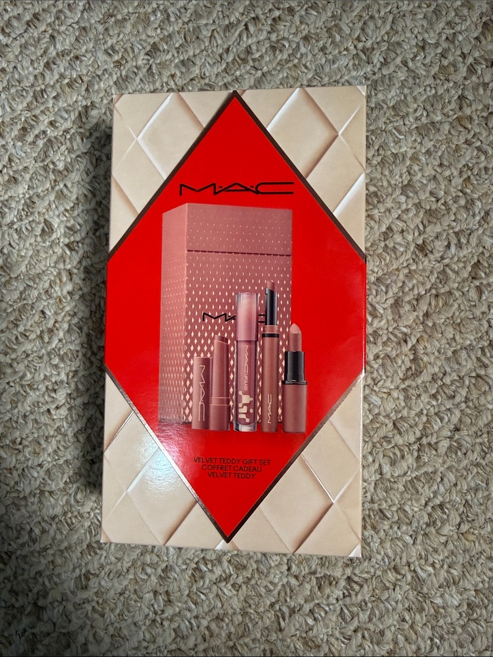 MAC Cosmetics Velvet Teddy Lip Set — Nude Brown & Soft Pink Tones